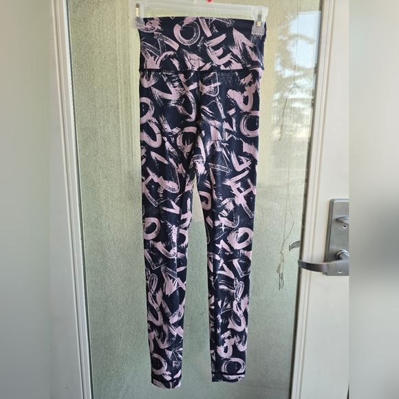 Lululemon Athletica Pink and Black Patterned Leggings - Picture 2 of 14